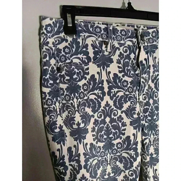 CJ by Cookie Johnson Jeans Womens 30‎ Blue White Damask Lyocell Stretch Leggings - Picture 2 of 7